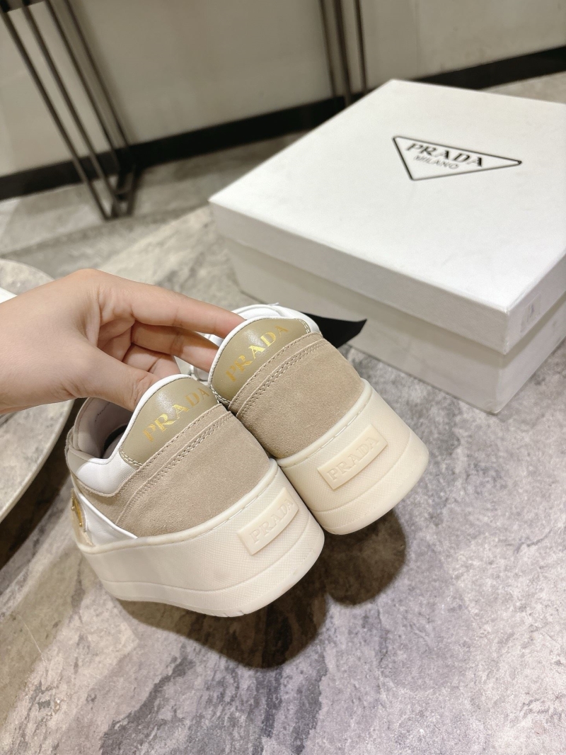 Pra*a sneakers